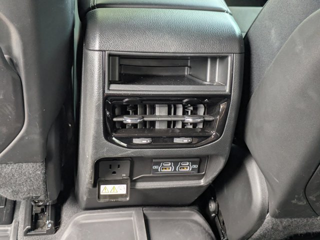 Used 2024 Jeep Grand Cherokee Altitude AWD/4WD image 29