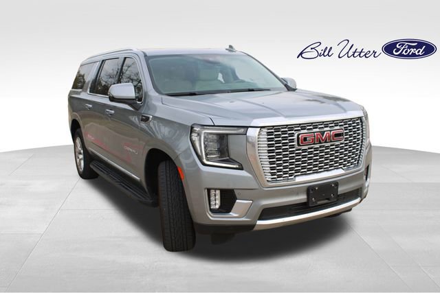 Used 2024 GMC Yukon XL Denali image 3