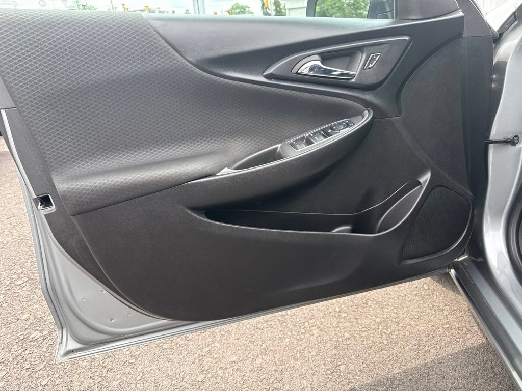 Used 2024 Chevrolet Malibu LT FWD image 13