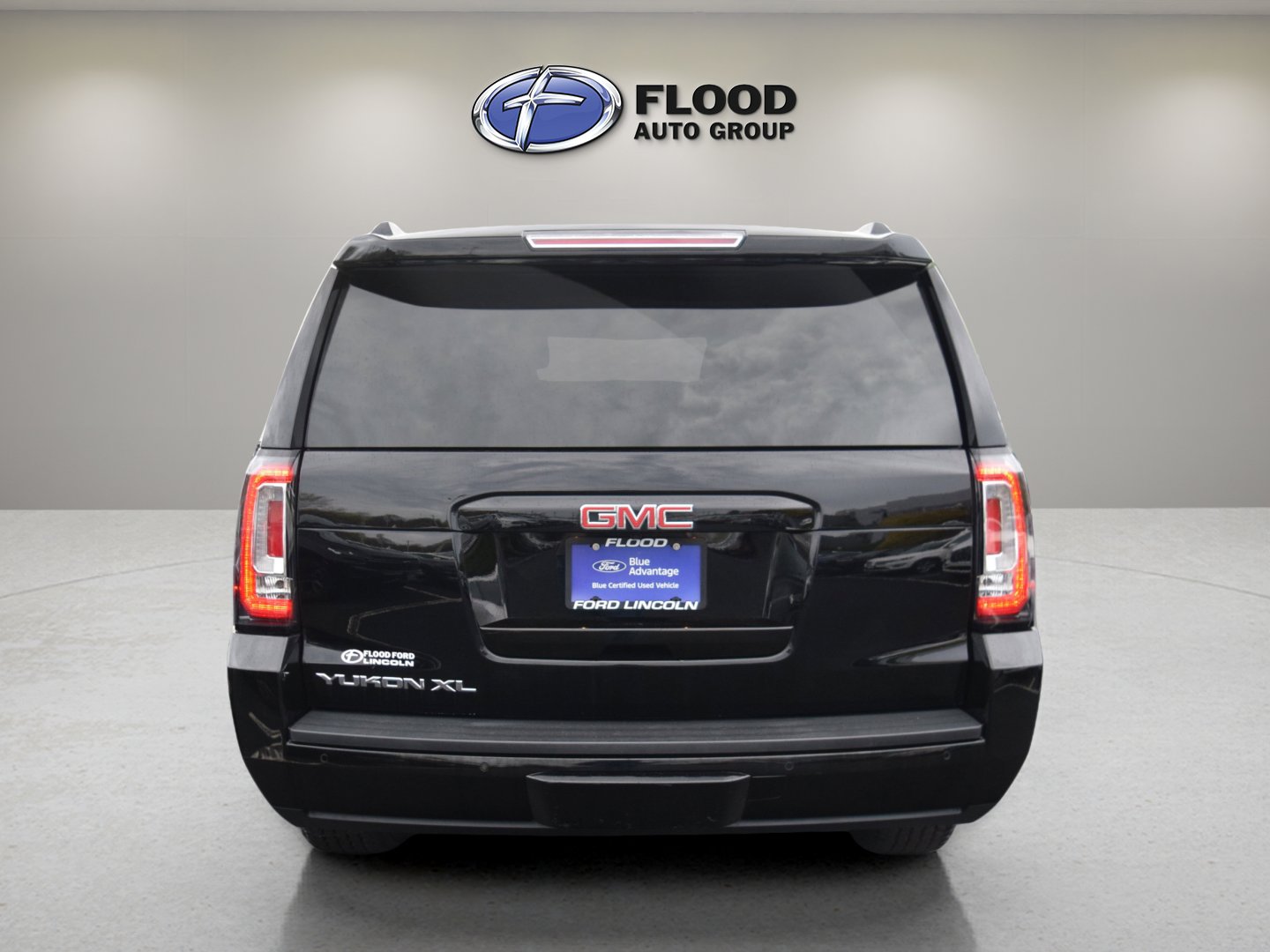 Used 2019 GMC Yukon XL SLE w/ SLE Value Package AWD/4WD image 5