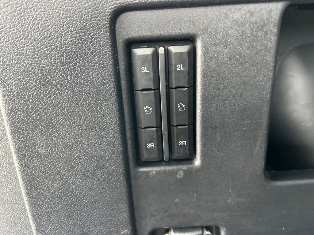 Certified 2023 Ford Expedition Limited image 17