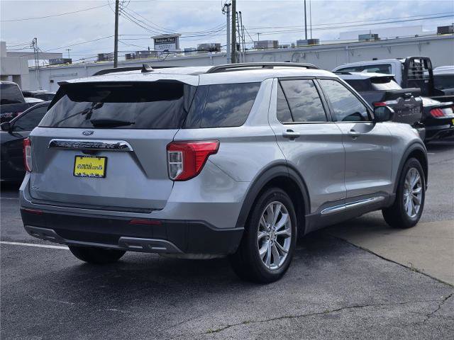 Certified 2023 Ford Explorer XLT w/ Equipment Group 202A RWD image 7