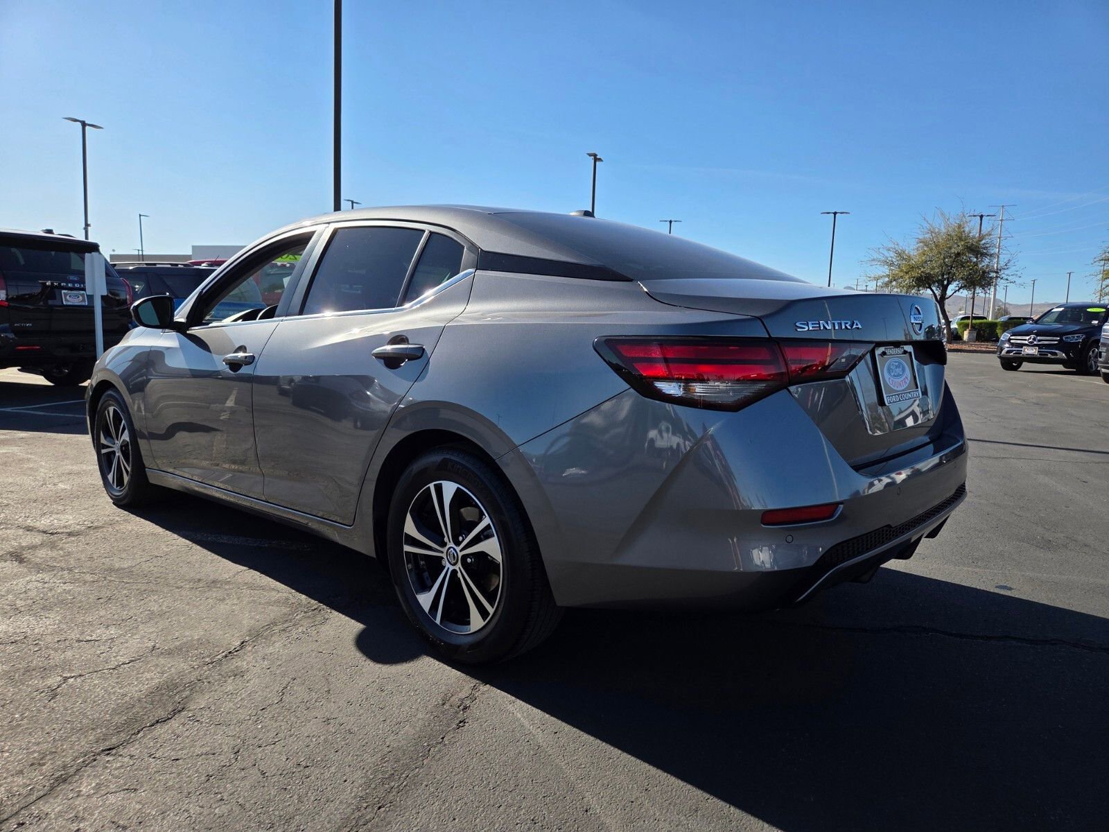 Used 2023 Nissan Sentra SV w/ All-Weather Package image 4