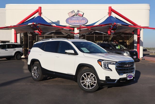 Used 2024 GMC Terrain SLT