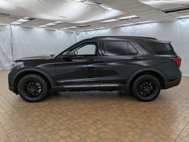 Certified 2025 Ford Explorer Active AWD/4WD image 4