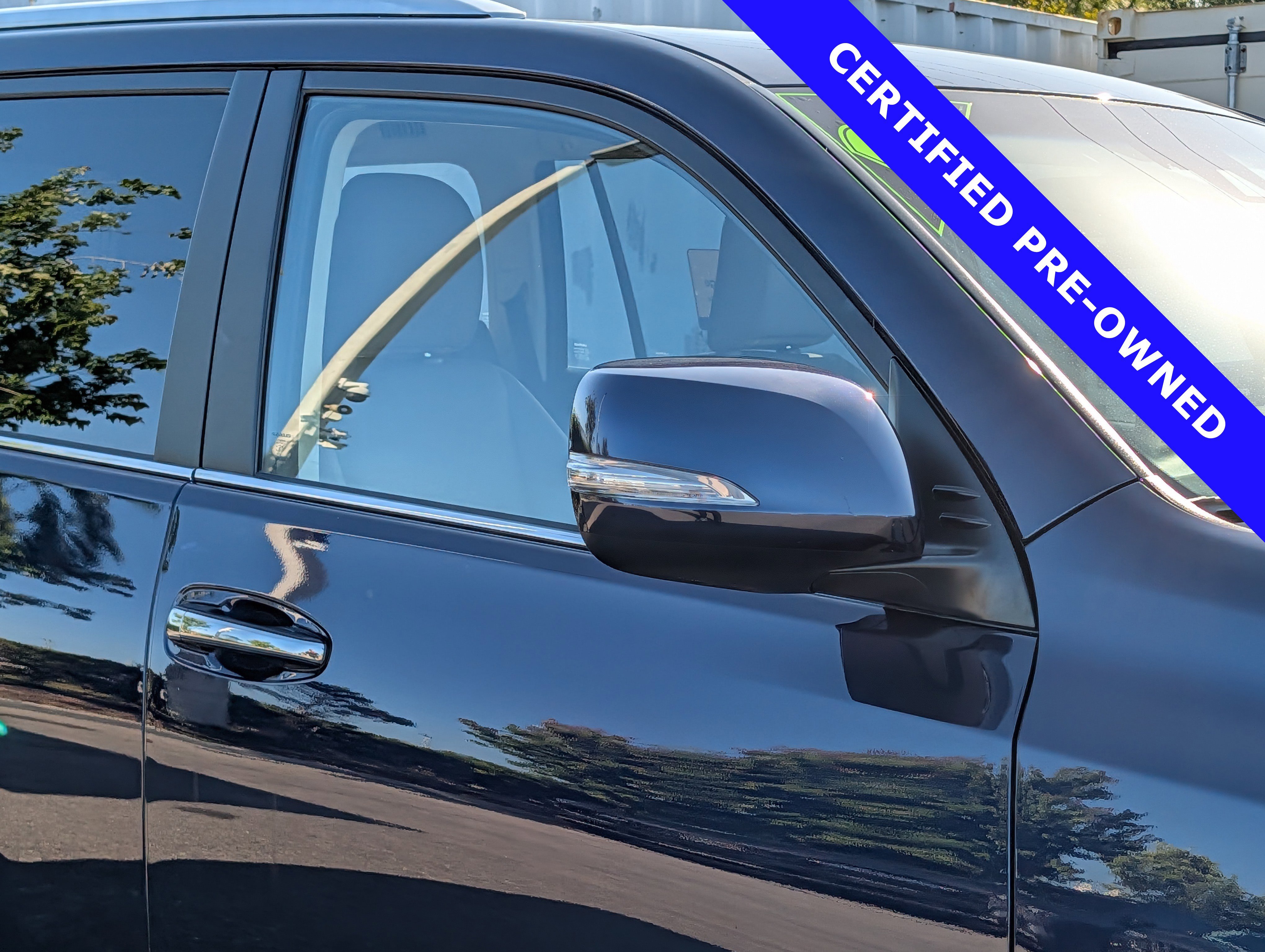 Used 2023 Lexus GX 460 Premium w/ Premium Package AWD/4WD image 10