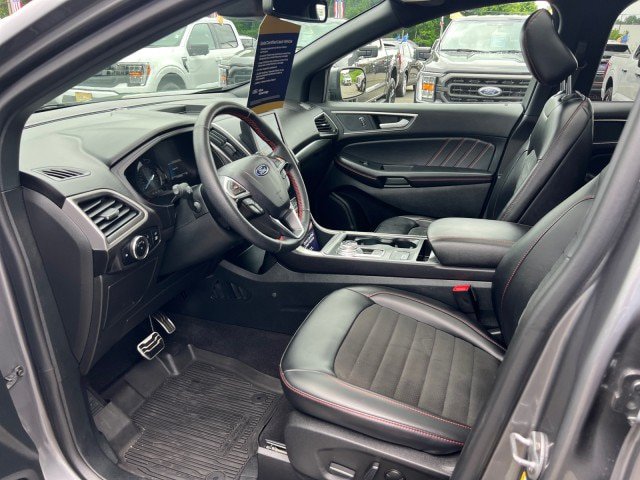 Certified 2024 Ford Edge ST-Line AWD/4WD image 7
