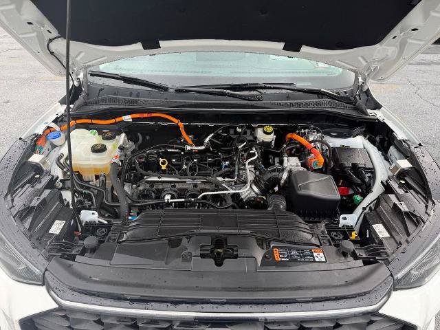 Certified 2025 Ford Escape Platinum w/ Premium Technology Package AWD/4WD image 21