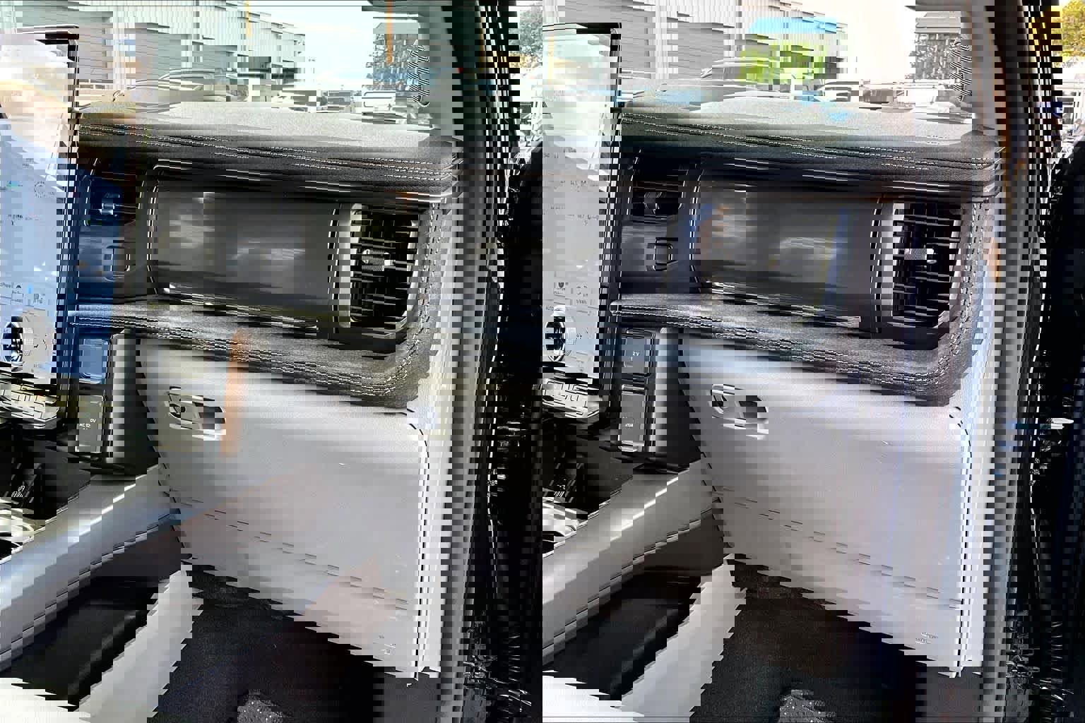 Certified 2025 Ford F150 Lightning Flash w/ Max Trailer Tow Package image 22