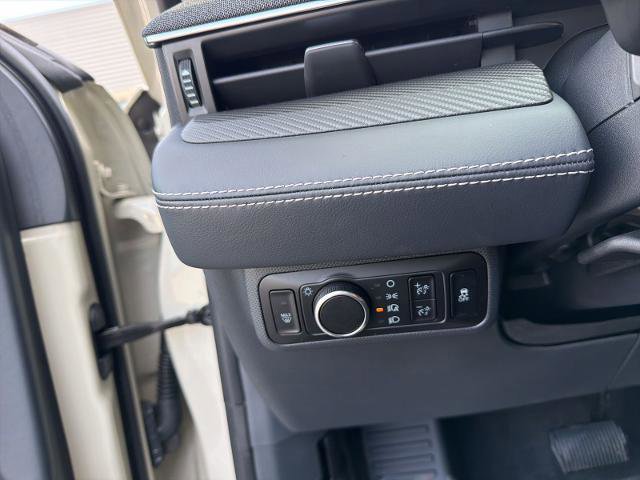 Certified 2025 Ford Mustang Mach-E Premium image 22