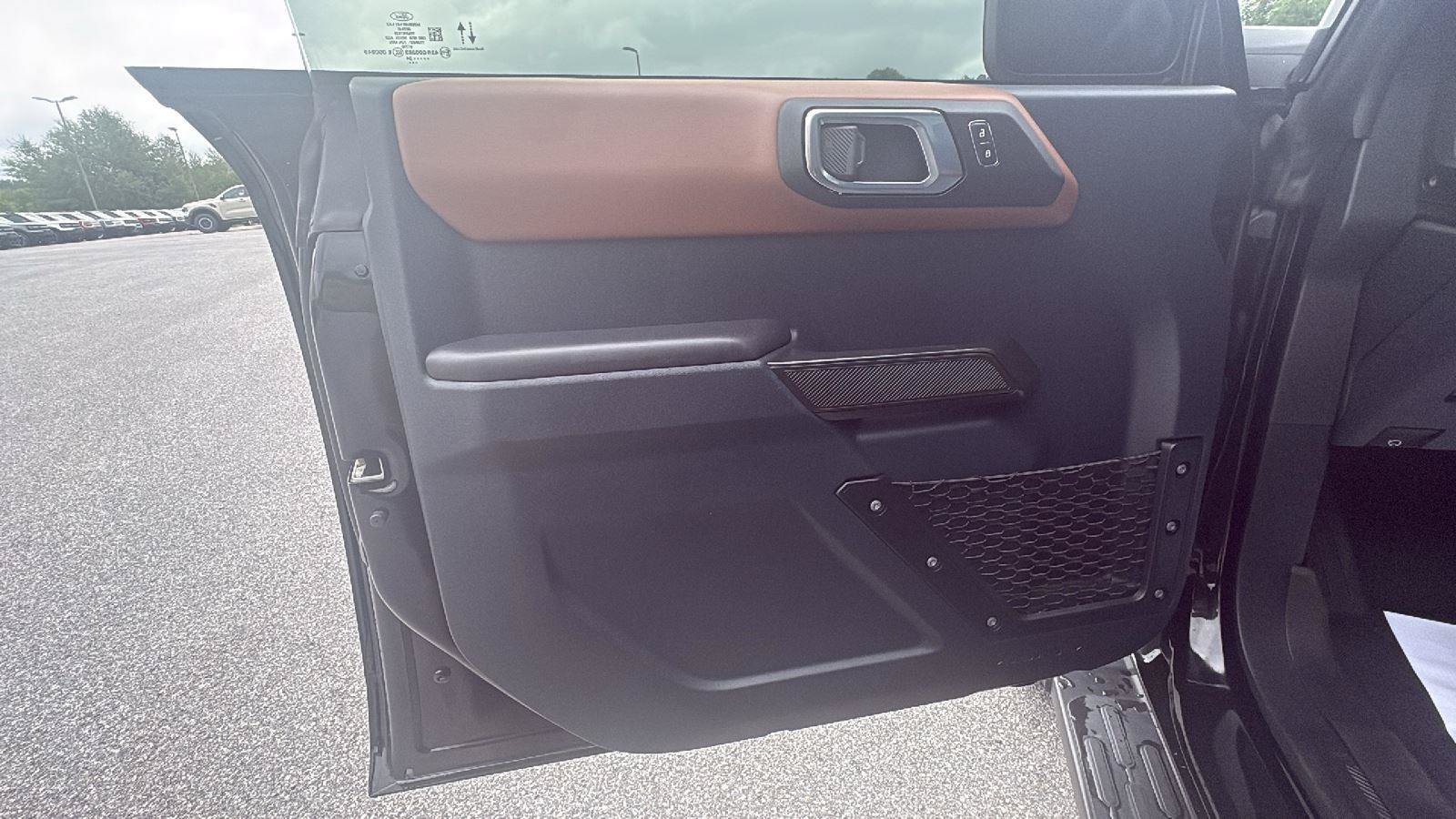 Certified 2024 Ford Bronco Outer Banks AWD/4WD image 20