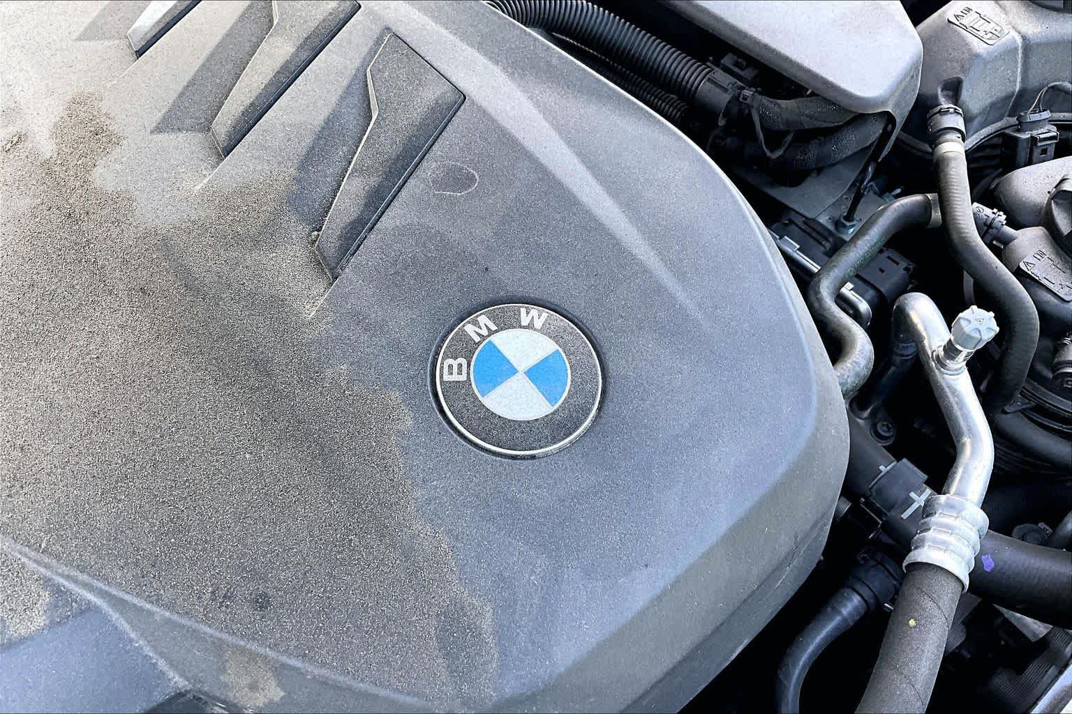 Used 2025 BMW 330i xDrive Sedan AWD/4WD image 31