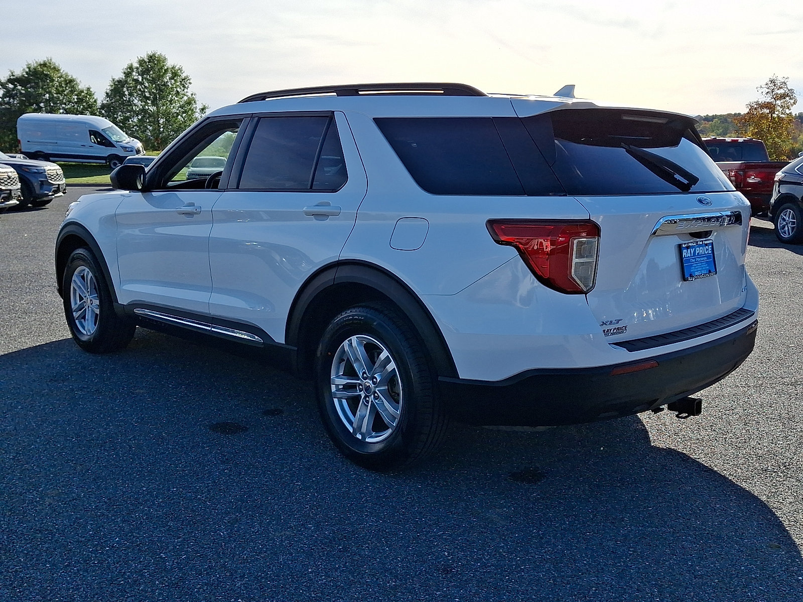 Certified 2023 Ford Explorer XLT AWD/4WD image 5