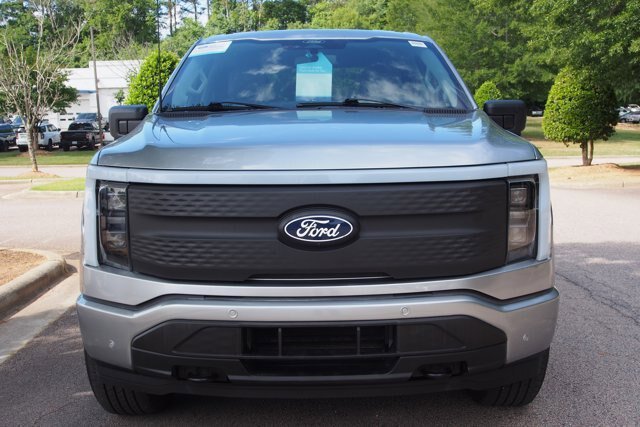 Certified 2025 Ford F150 Lightning Flash AWD/4WD image 2