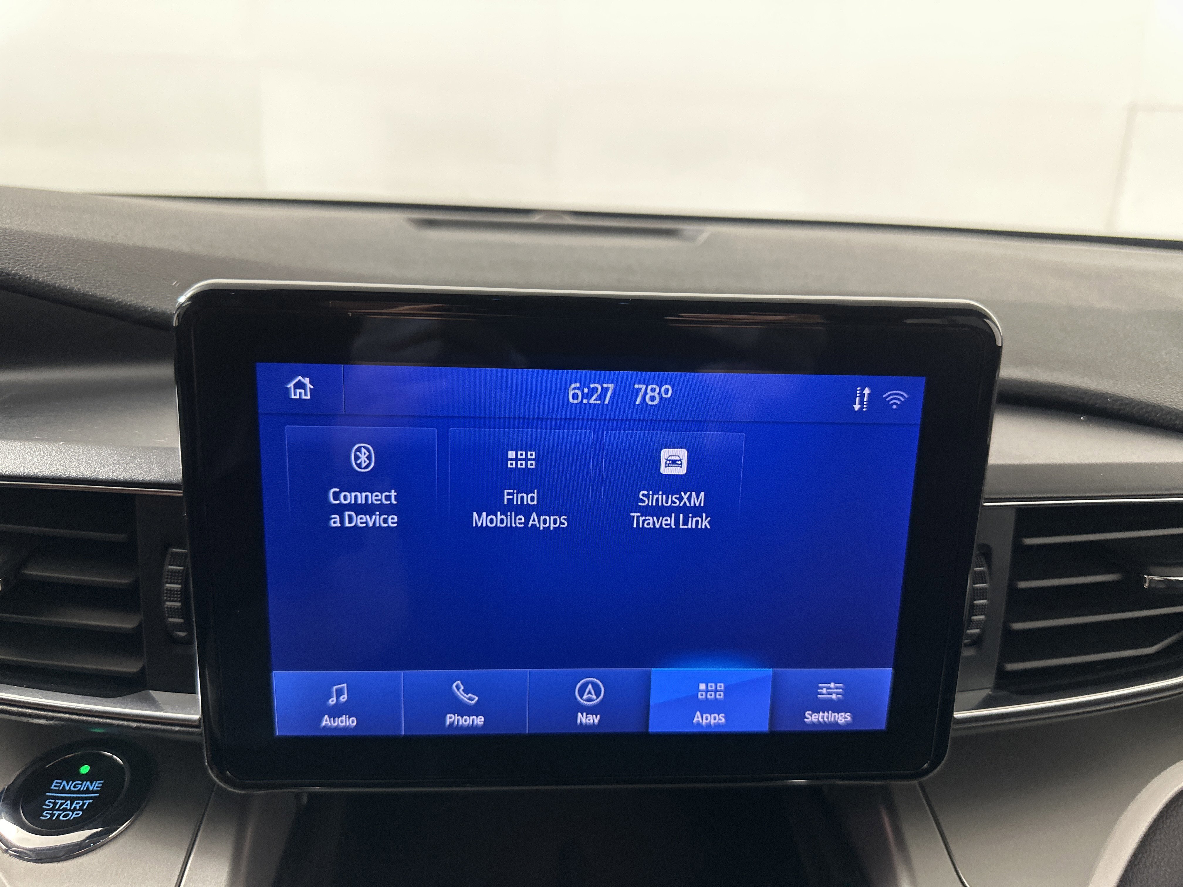 Certified 2021 Ford Explorer XLT w/ Equipment Group 202A image 17