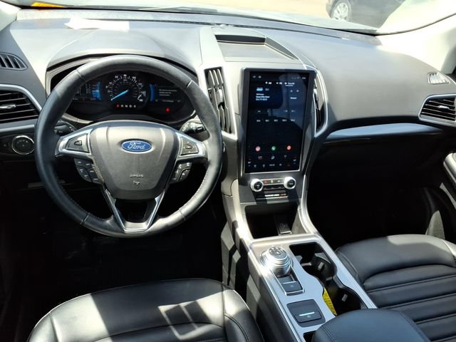 Certified 2023 Ford Edge SEL w/ Convenience Package AWD/4WD image 4