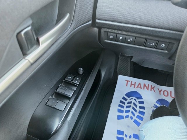 Used 2025 Toyota Camry LE image 14