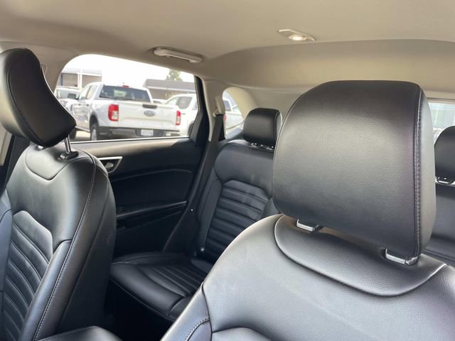 Certified 2022 Ford Edge SEL AWD/4WD image 23