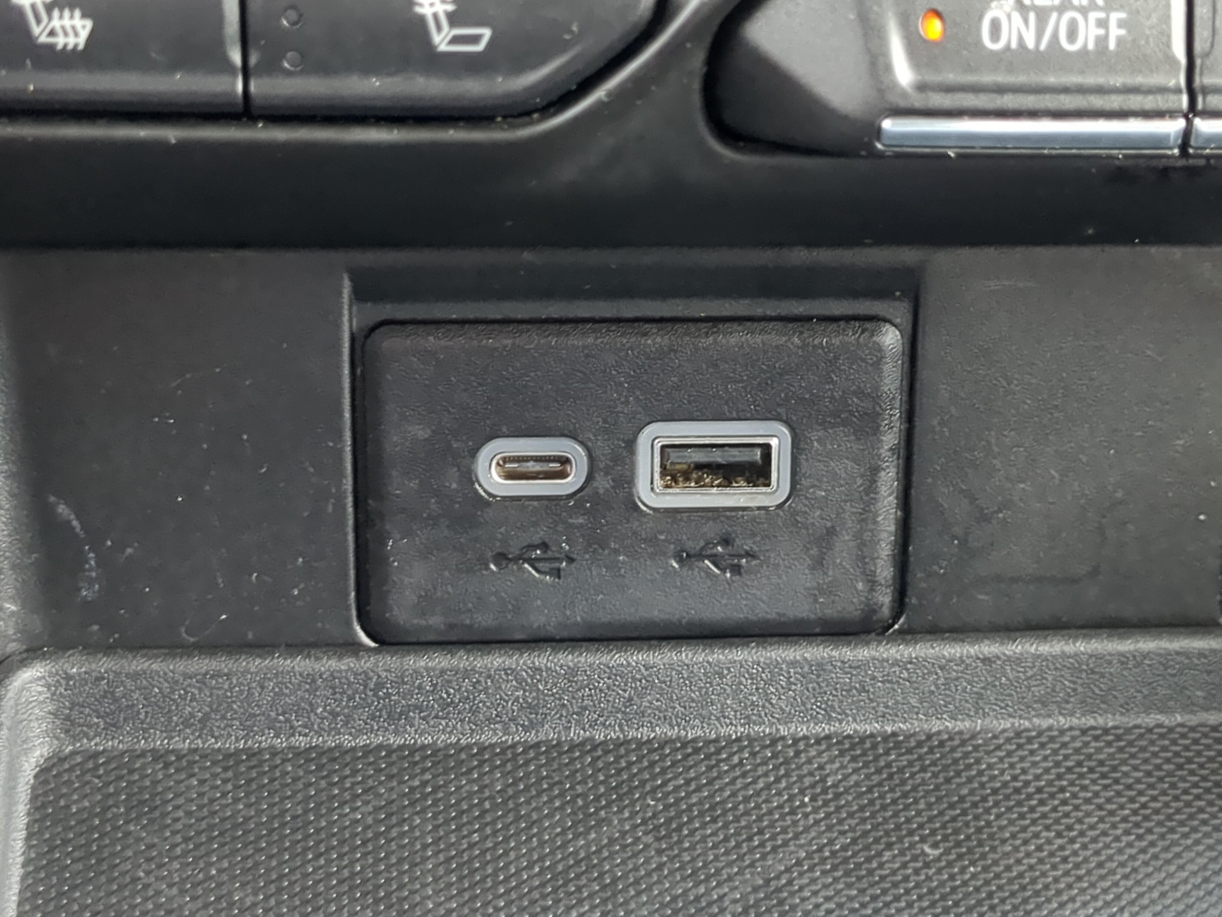 Used 2021 Chevrolet Tahoe Z71 AWD/4WD image 19