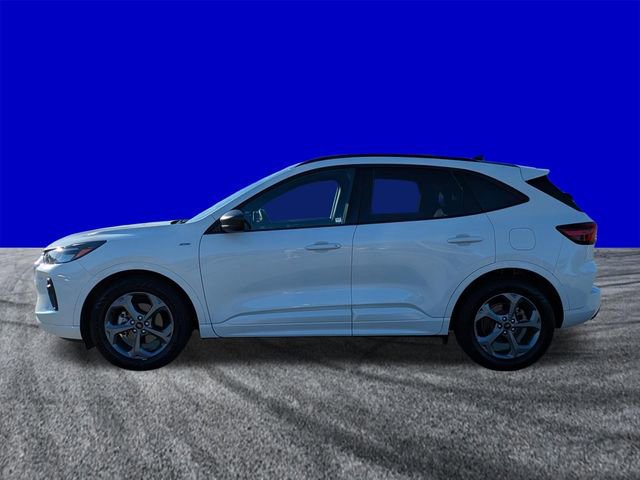 Certified 2023 Ford Escape ST-Line w/ Tech Pack #1 FWD image 2