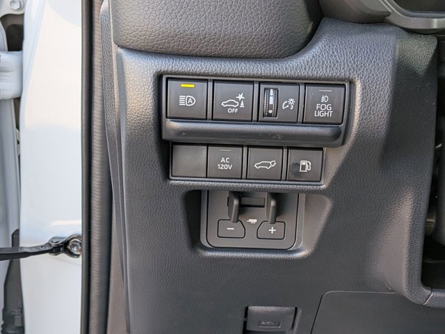 Used 2025 Toyota Land Cruiser image 17