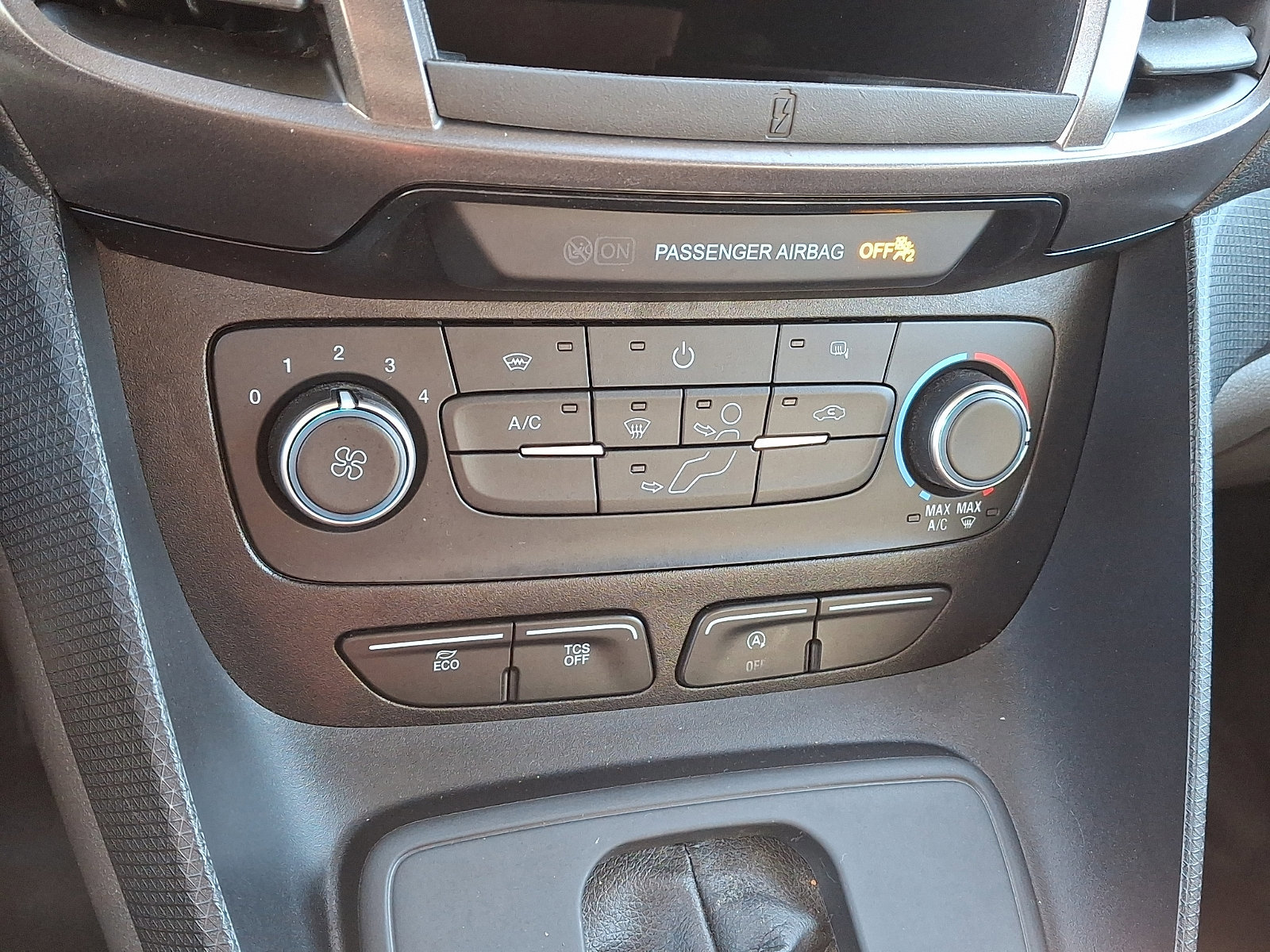 Certified 2023 Ford Transit Connect XL w/ Trailer Tow Package image 23