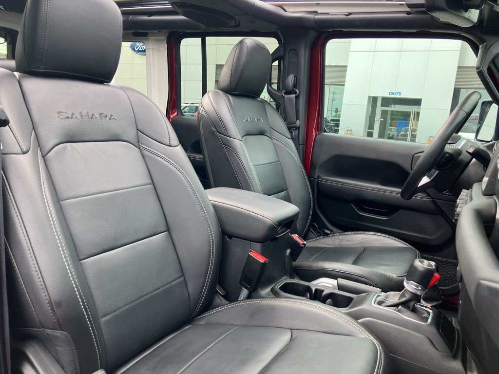 Used 2021 Jeep Wrangler Unlimited Sahara AWD/4WD image 38