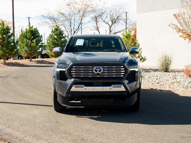 Used 2025 Toyota Tacoma Limited image 11