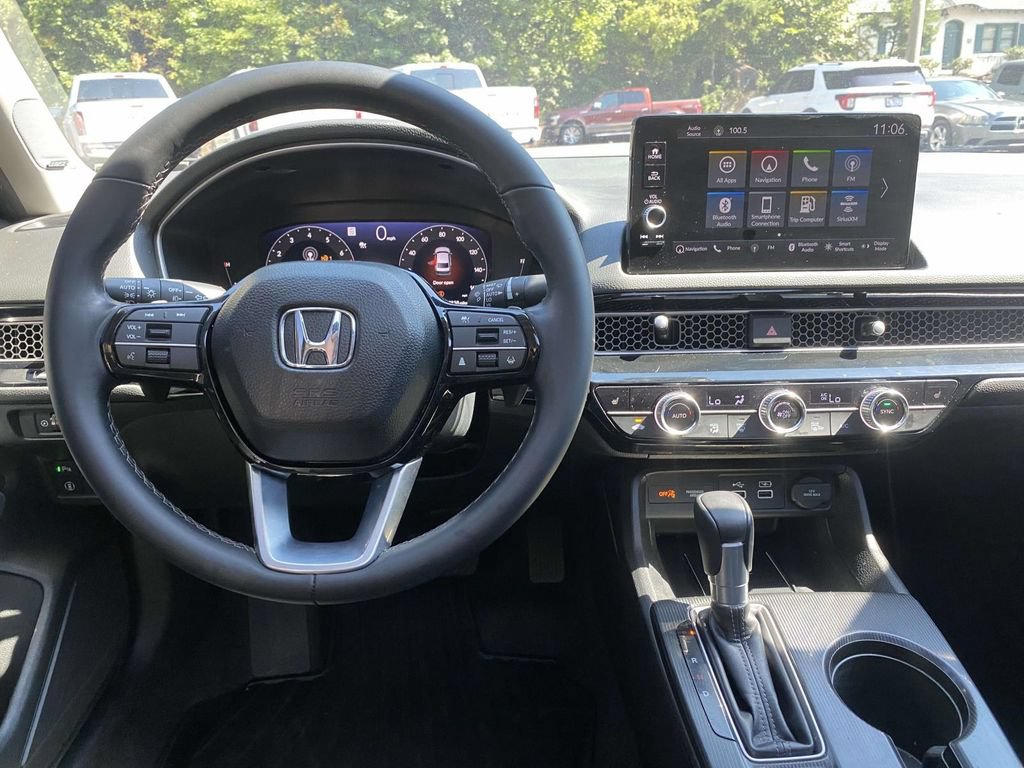 Used 2024 Honda Civic Touring image 29