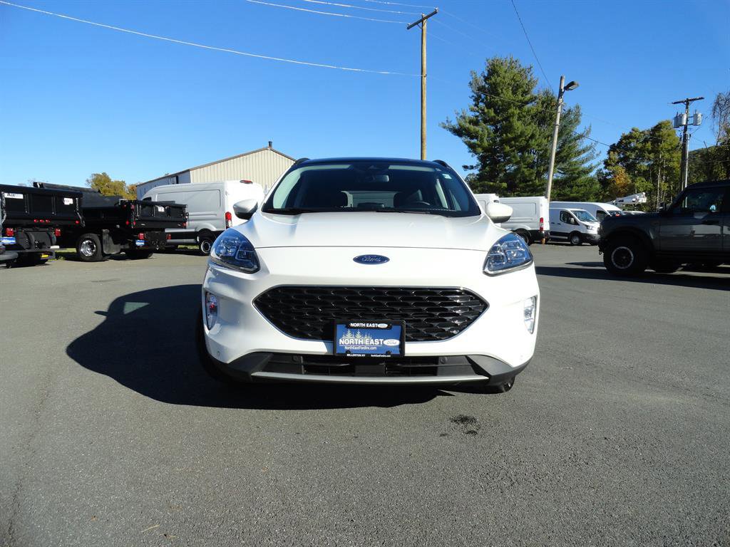 Certified 2021 Ford Escape Titanium image 8