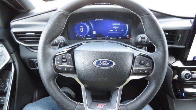 Certified 2023 Ford Explorer ST w/ Equipment Group 401A image 22