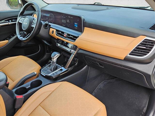 Used 2025 Kia Seltos EX w/ EX Sunroof Package image 23