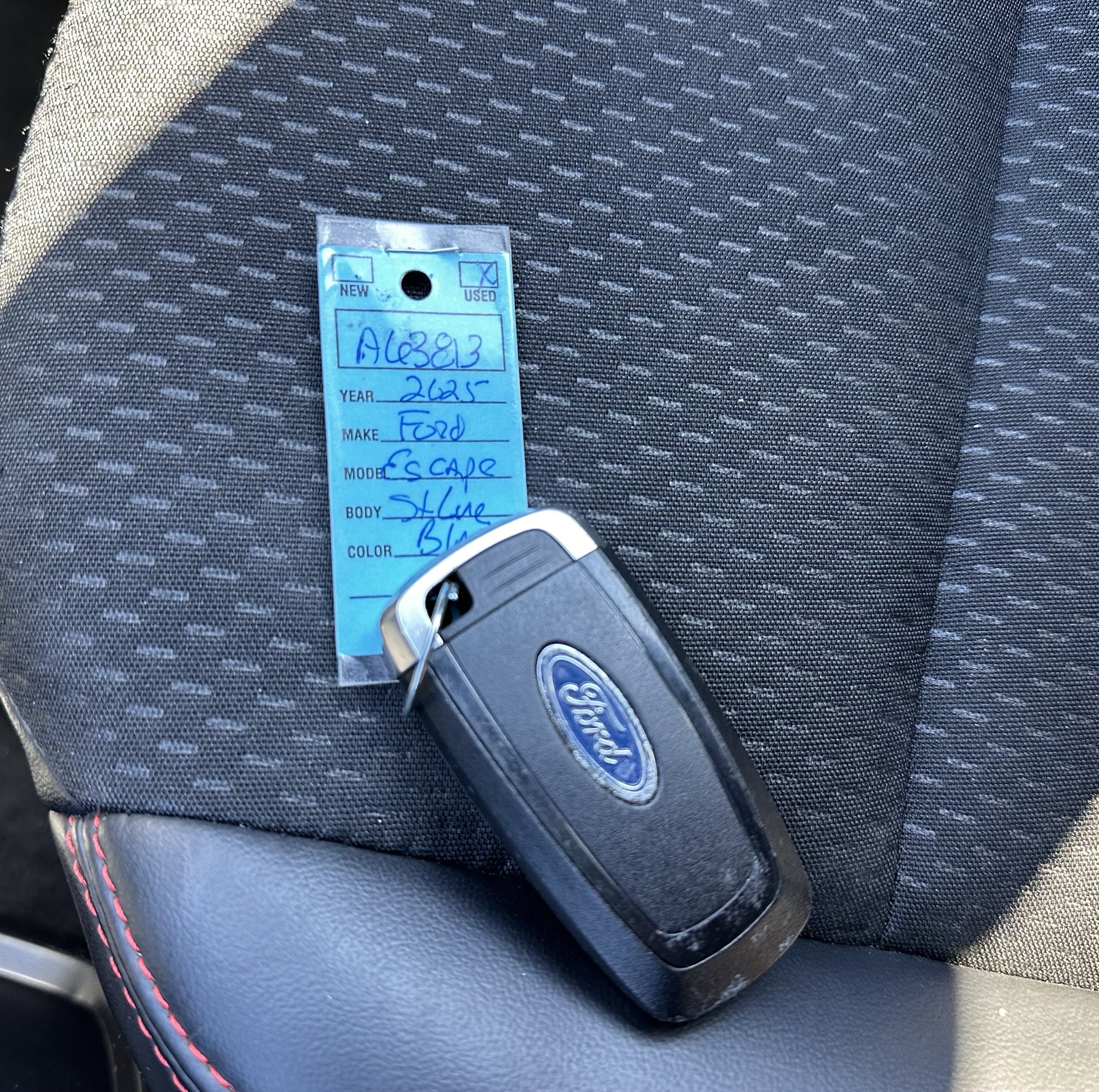 Certified 2025 Ford Escape ST-Line FWD image 29