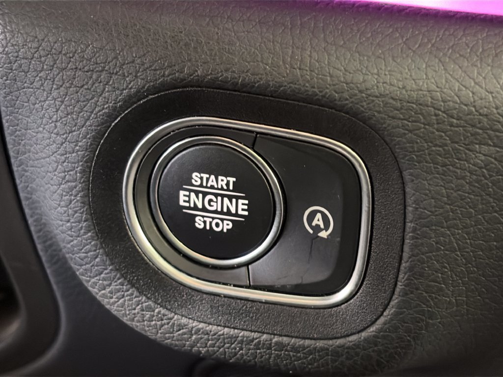 Used 2025 Mercedes-Benz GLE 350 4MATIC image 23