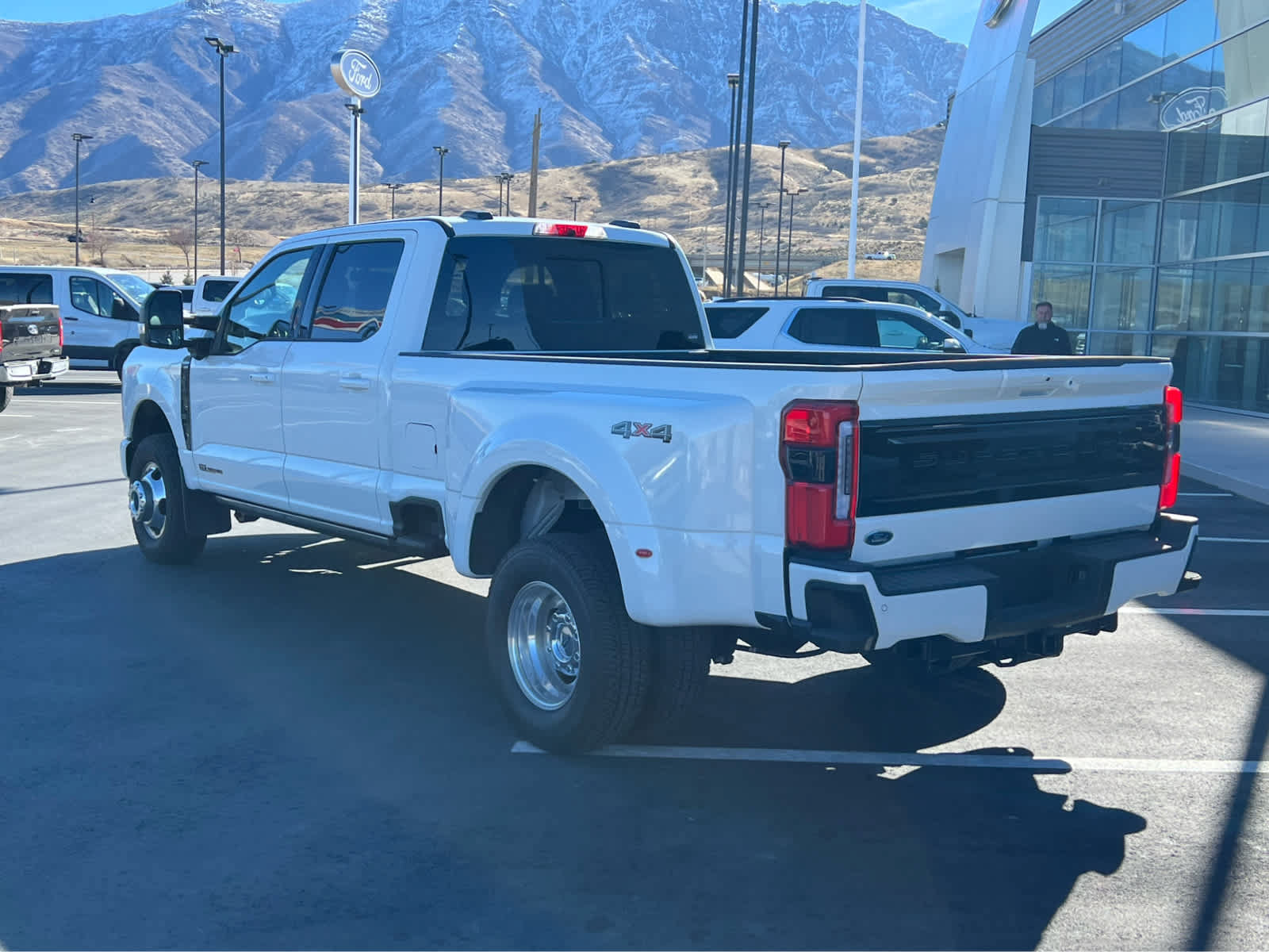 Certified 2026 Ford F350 Platinum AWD/4WD image 11