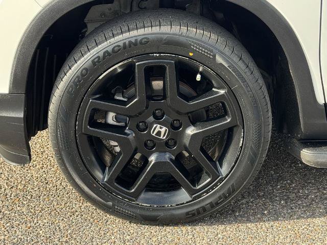 Used 2024 Honda Passport Black Edition image 9
