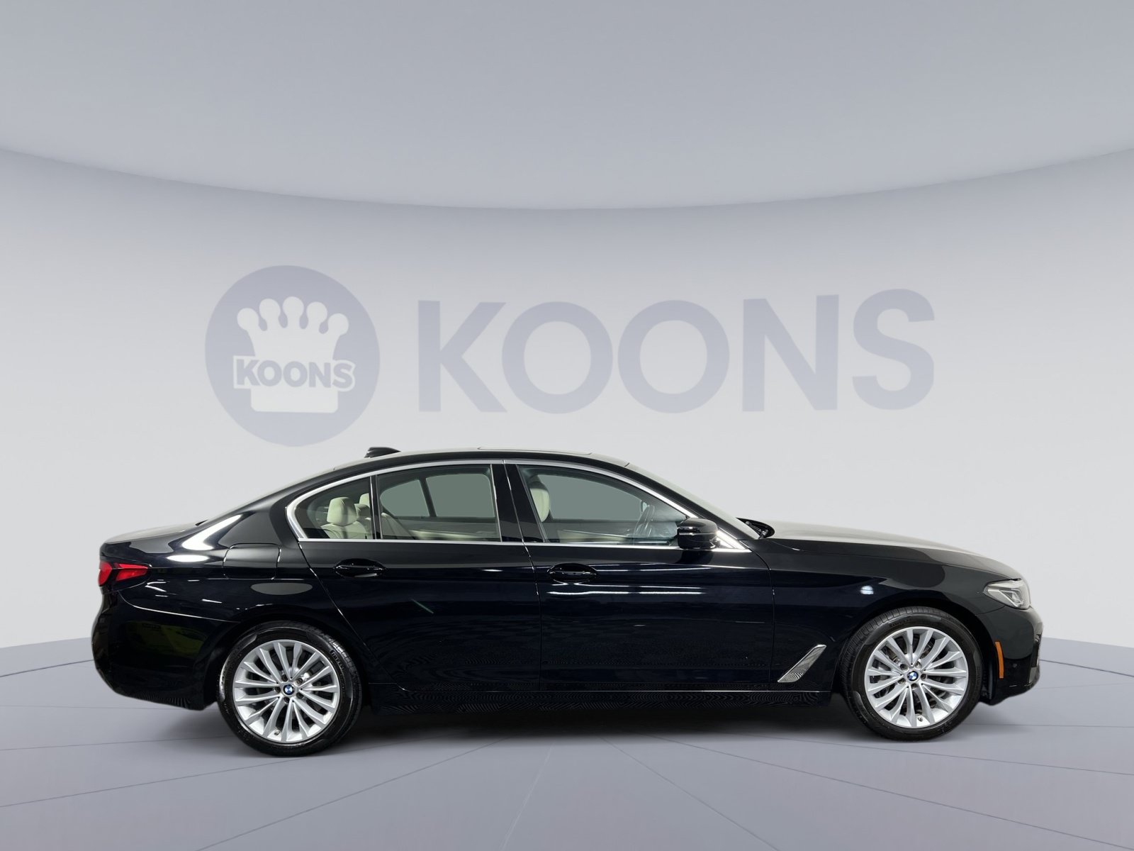Used 2021 BMW 540i w/ Premium Package RWD image 12