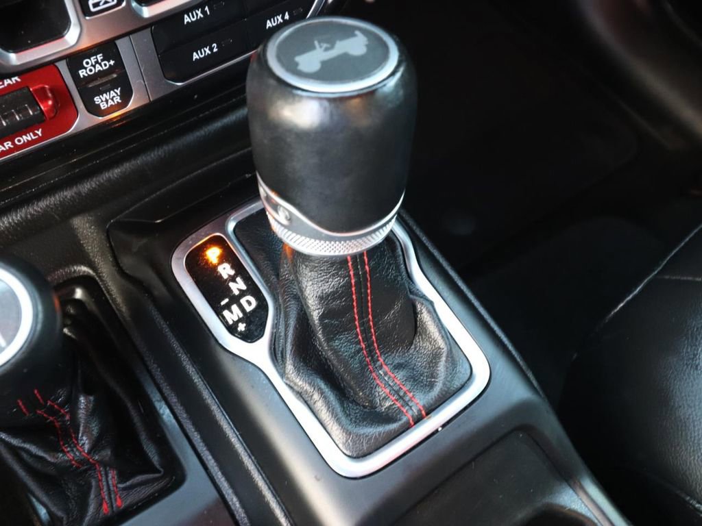 Used 2022 Jeep Wrangler Unlimited Rubicon AWD/4WD image 24