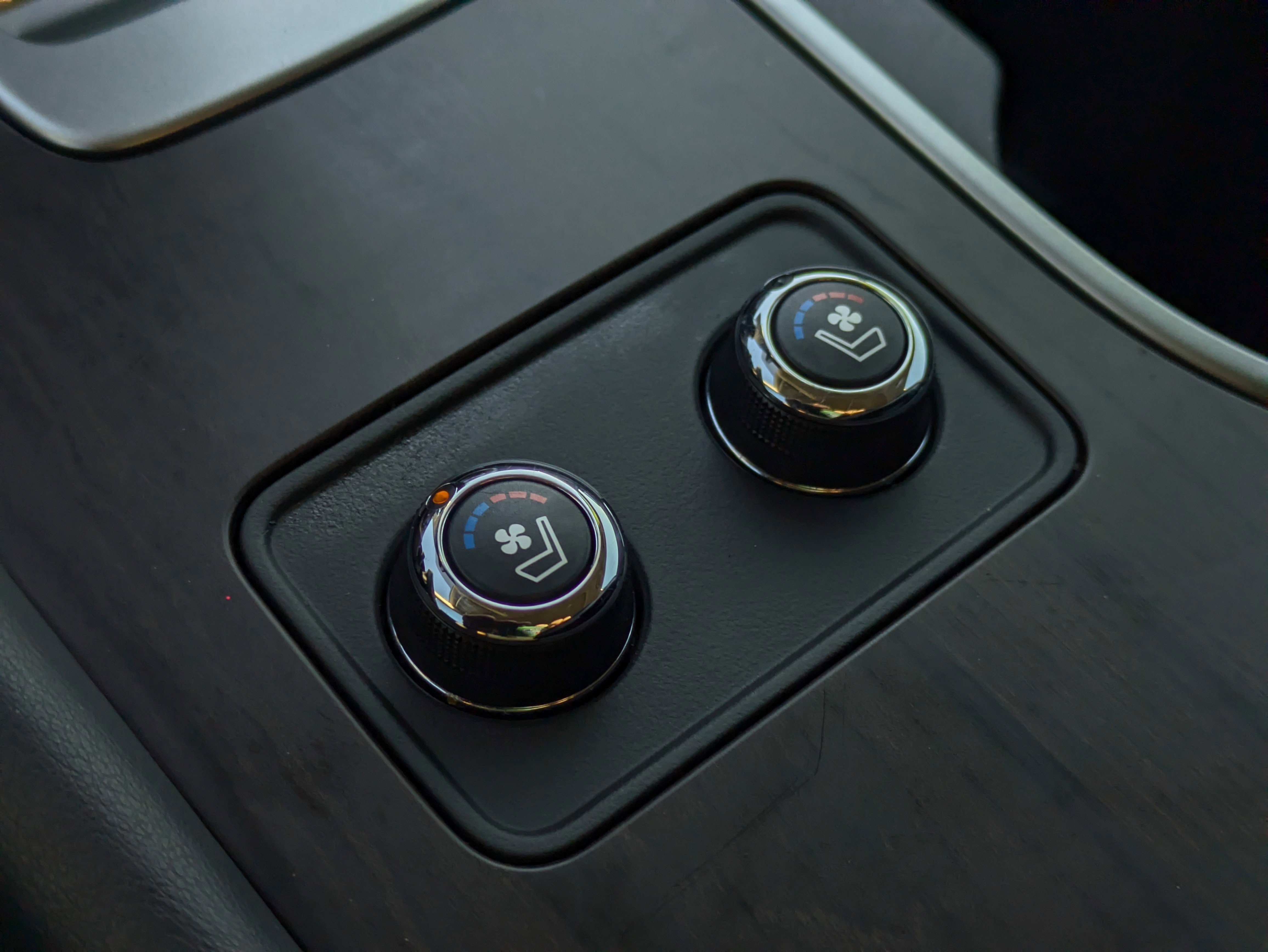 Used 2024 Nissan Murano Platinum w/ Cargo Package image 33