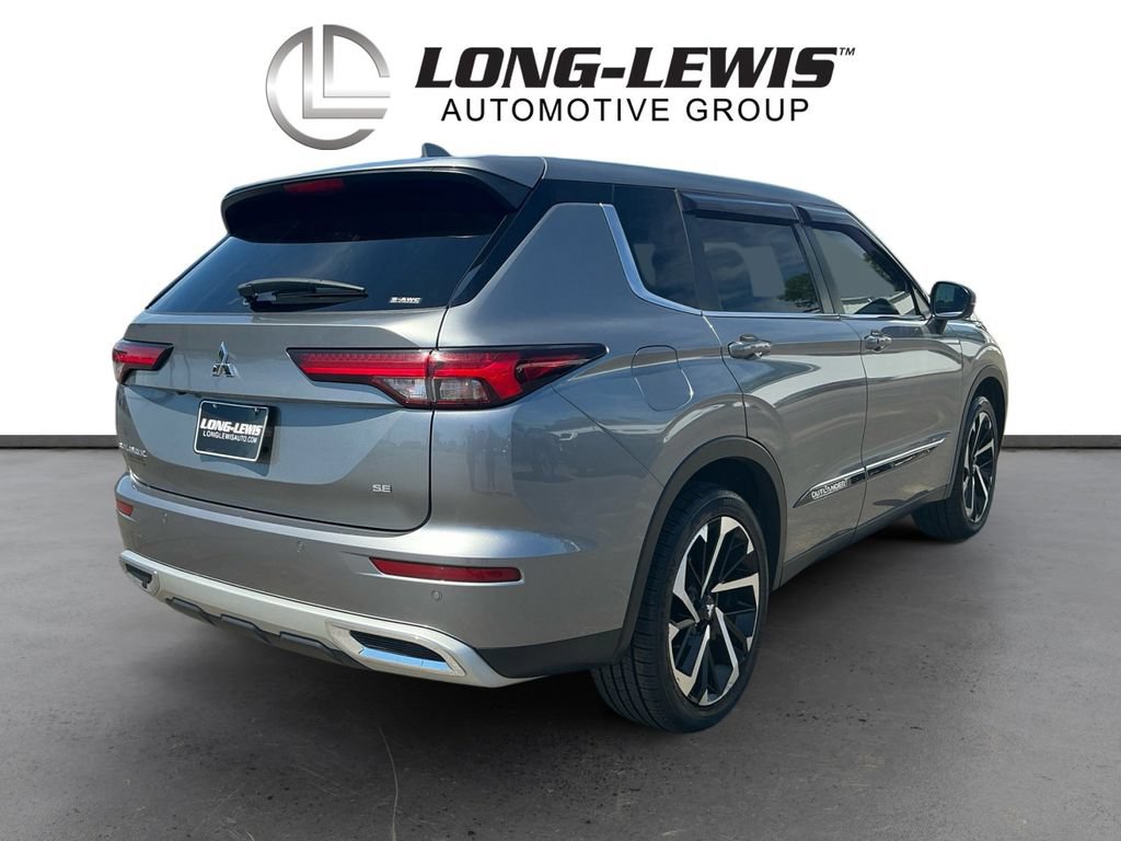 Used 2022 Mitsubishi Outlander SE AWD/4WD image 7