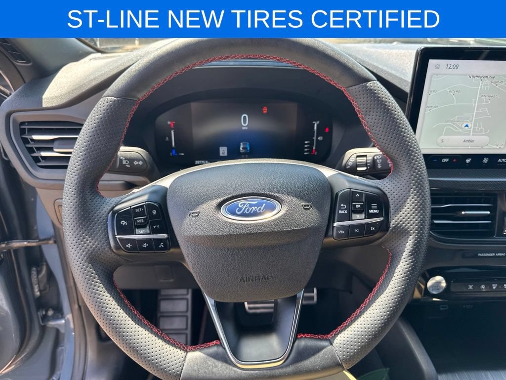 Certified 2023 Ford Escape ST-Line w/ Tech Pack #1 AWD/4WD image 17