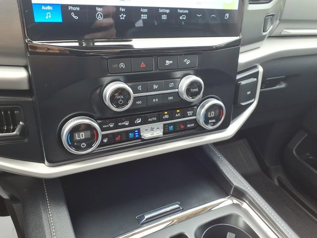 Certified 2024 Ford Expedition XLT AWD/4WD image 21