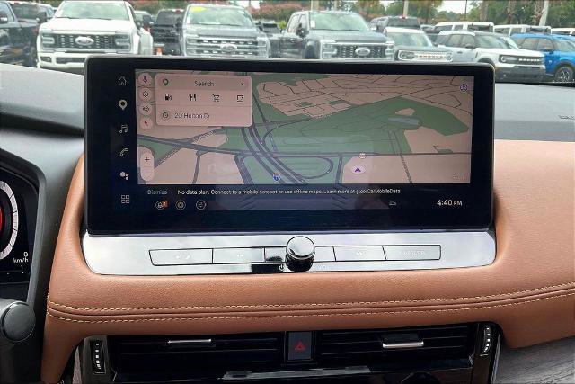 Used 2024 Nissan Rogue Platinum FWD image 14