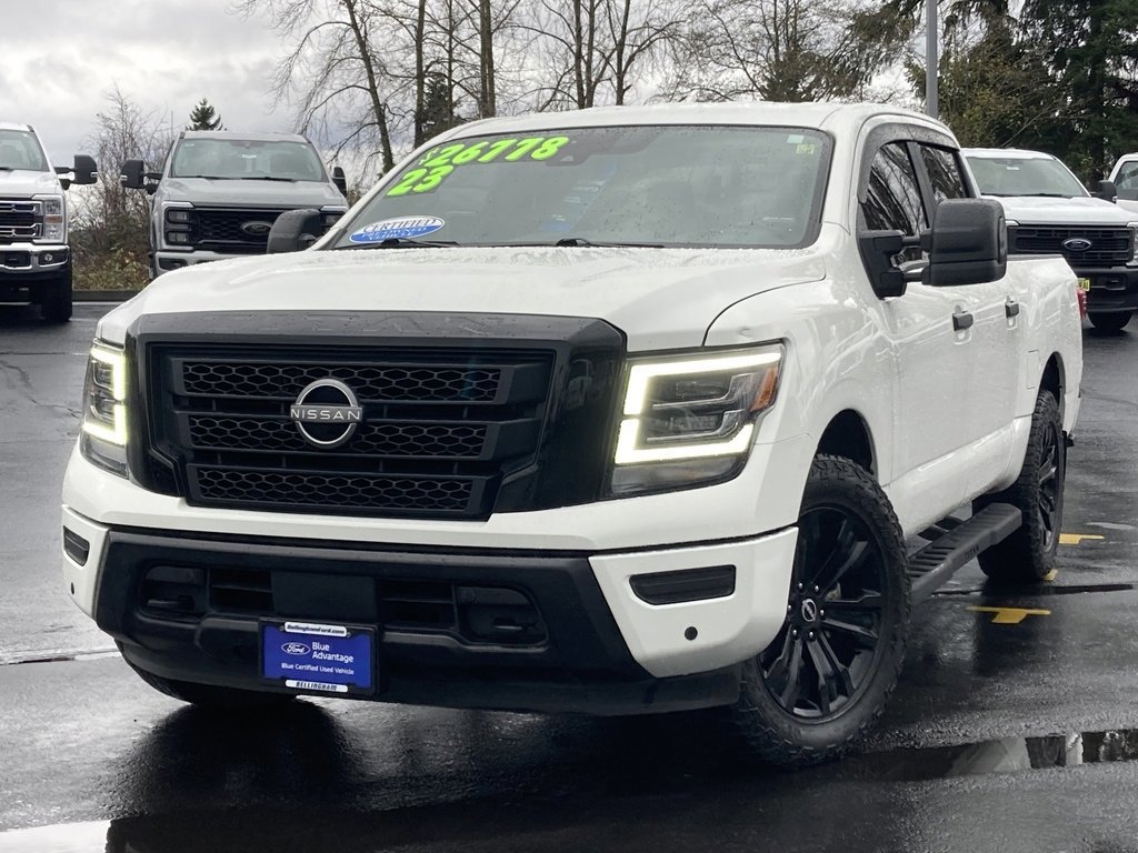 Used 2023 Nissan Titan SV w/ SV Convenience Package image 7