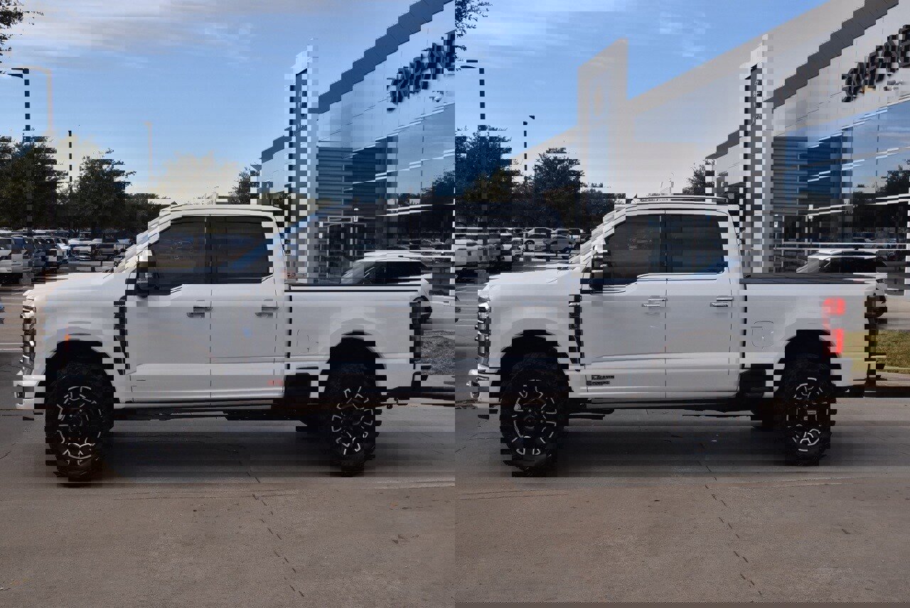 Certified 2024 Ford F250 Platinum image 4