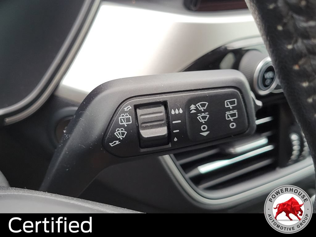 Certified 2020 Ford Escape SEL AWD/4WD image 33