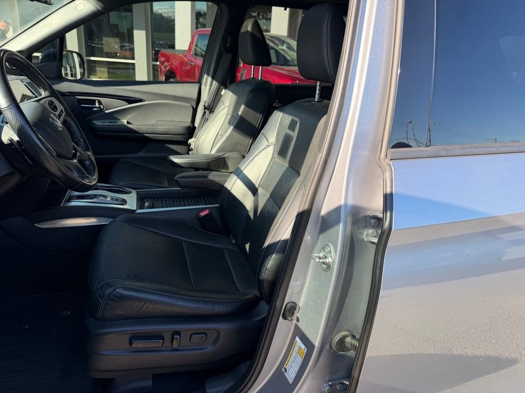 Used 2019 Honda Passport Elite image 9