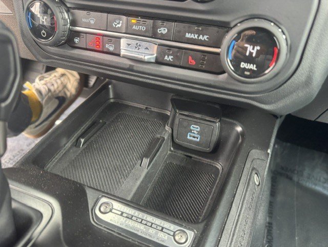 Certified 2025 Ford Bronco Outer Banks AWD/4WD image 20