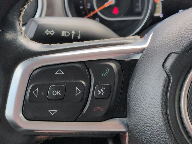 Used 2020 Jeep Wrangler Unlimited Sahara AWD/4WD image 23