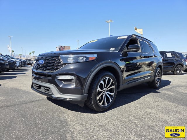 Certified 2023 Ford Explorer ST-Line w/ Class IV Trailer Tow Package RWD image 3